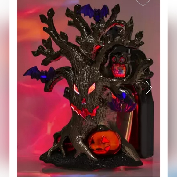 MONSTER TREE NIGHTLIGHT WALLFLOWERS FRAGRANCE PLUG - Picture 3 of 4